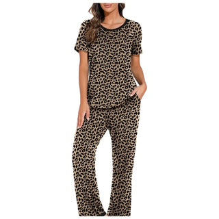 Pijama Capri Con Blusa Cerrada Cuello en V y Manga Corta 548766 René Rofé